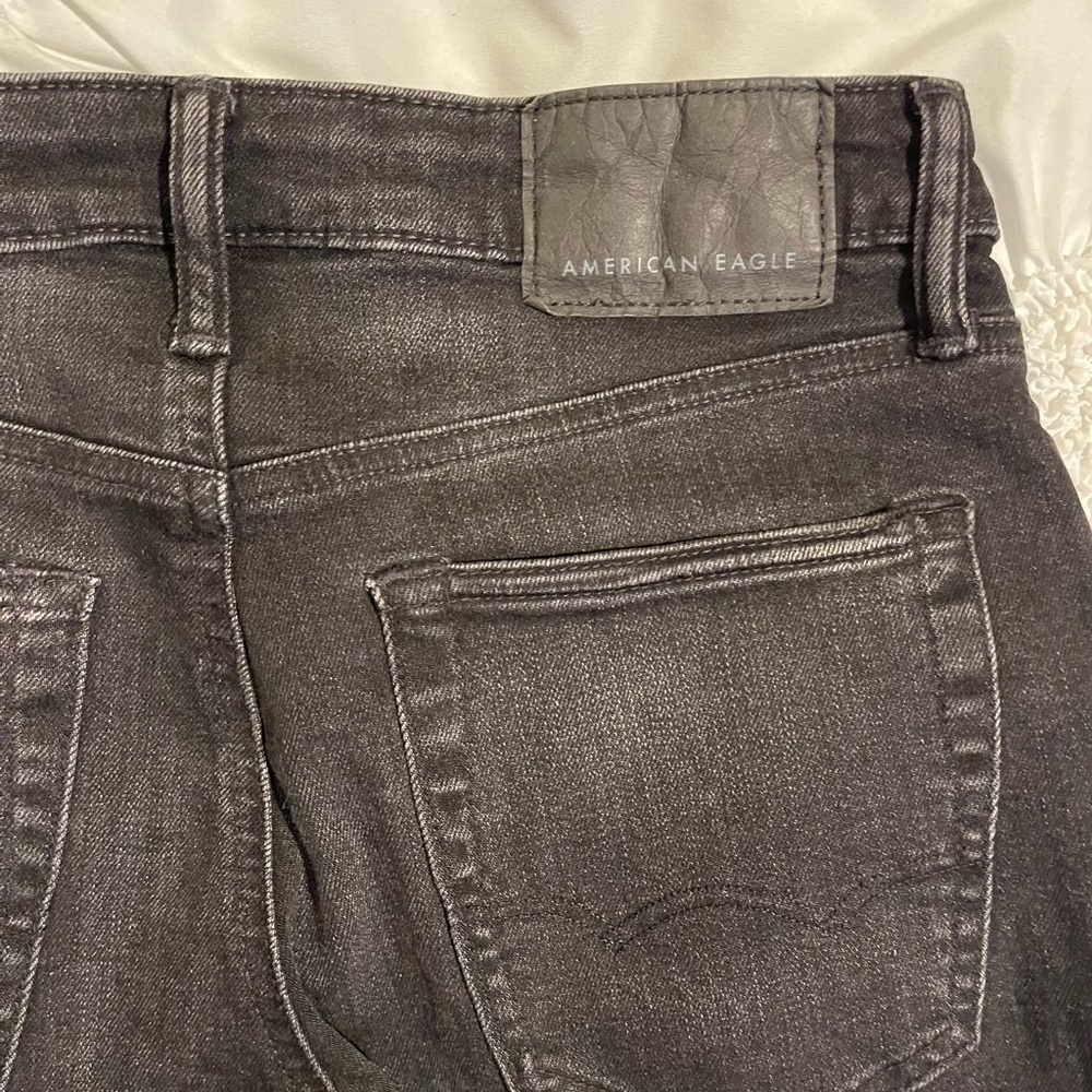 🆕listing…American Eagle Jeans - Picture 5 of 5